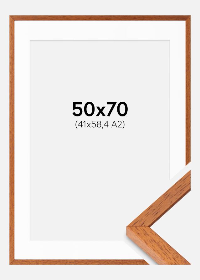 Rāmis Ares Ķirsis 50x70 cm - paspartu Balts 42x59,4 cm