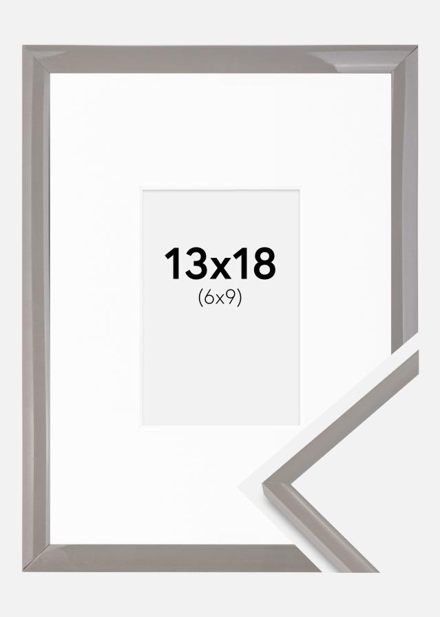 Rāmis New Lifestyle Zemes pelēks 13x18 cm - Paspartu Balts 7x10 cm