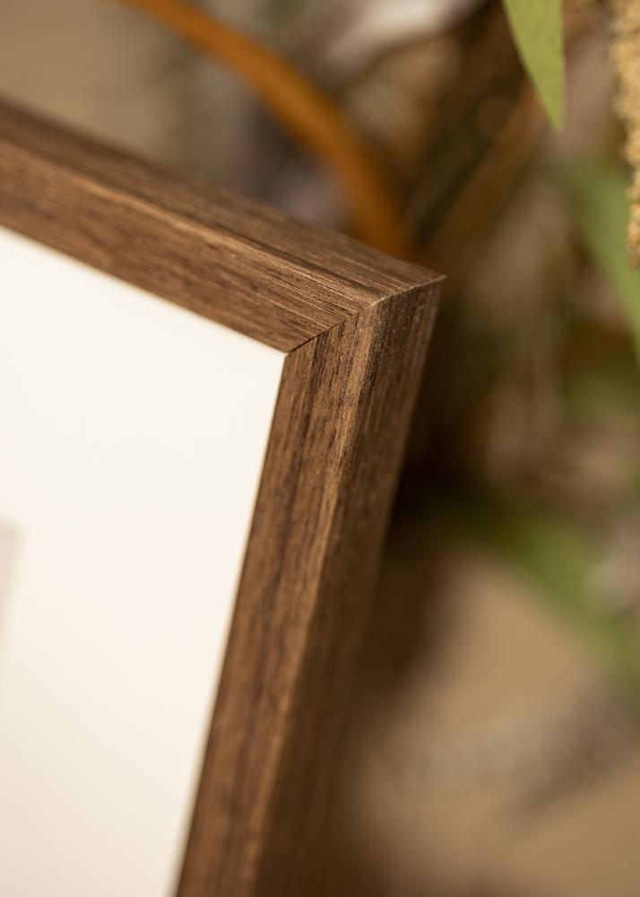 Rāmis Ares Valrieksts 28x35 cm - Paspartu Balts 18x25 cm