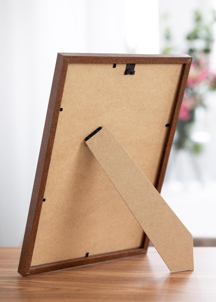 Rāmis Modern Silti brūns 20x30 cm - Paspartu Balts 15x21 cm