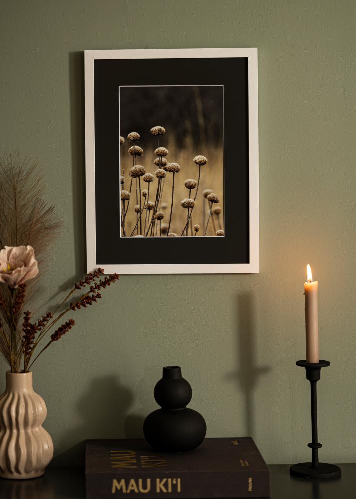 Rāmis Selection Balts 70x70 cm - Paspartū Melns 60x60 cm