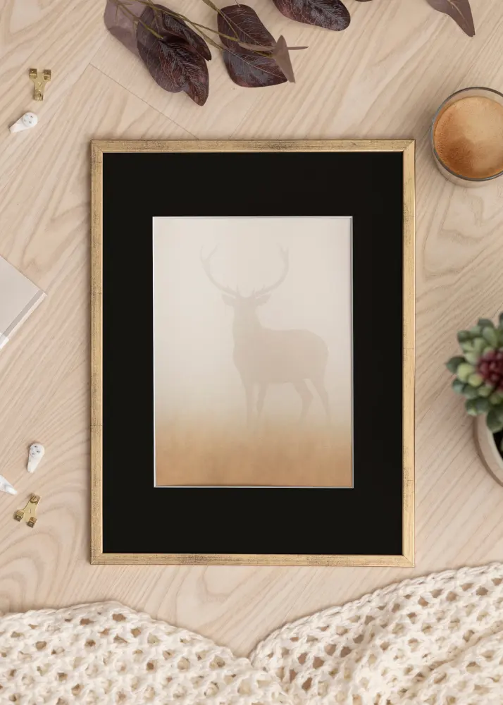 Rāmis Galant Zelta 50x70 cm - Paspartū Melns 42x59,4 cm (A2)