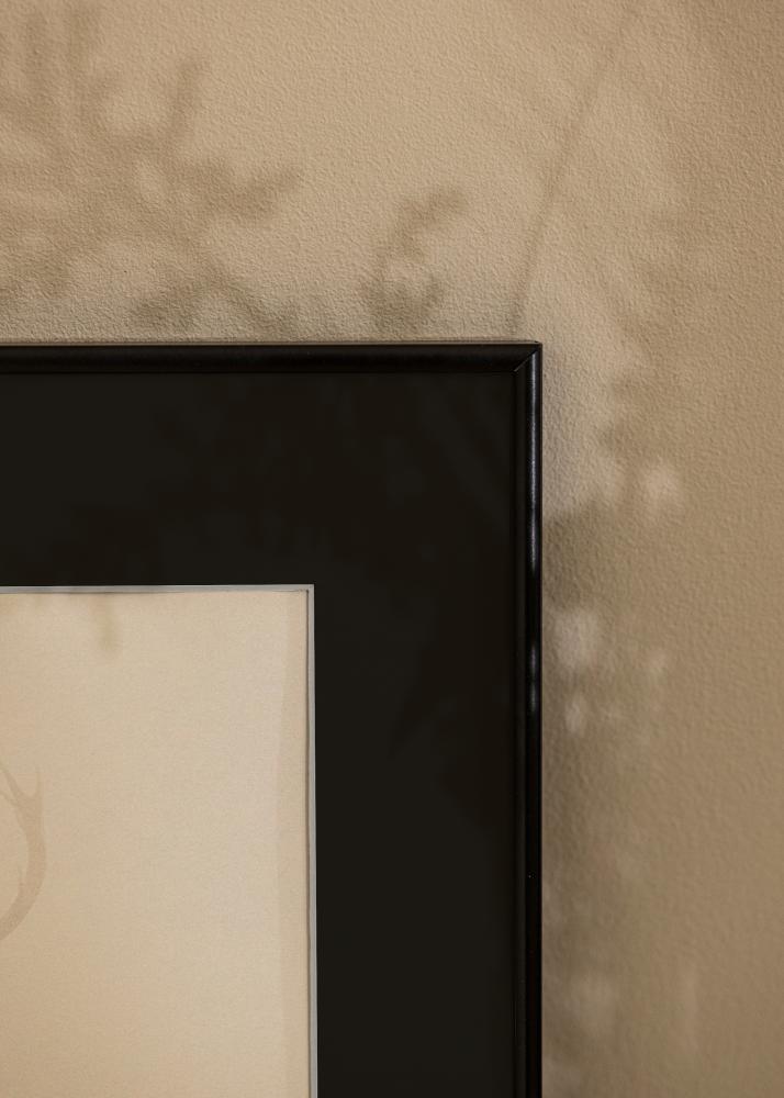 Rāmis Visby Melns 30x40 cm - Paspartū Melns 21x30 cm