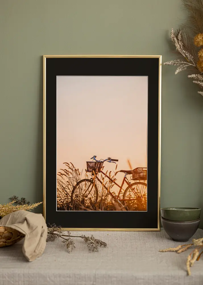 Rāmis New Lifestyle Shiny Gold 30x40 cm - Paspartū Melns 8x12 inches