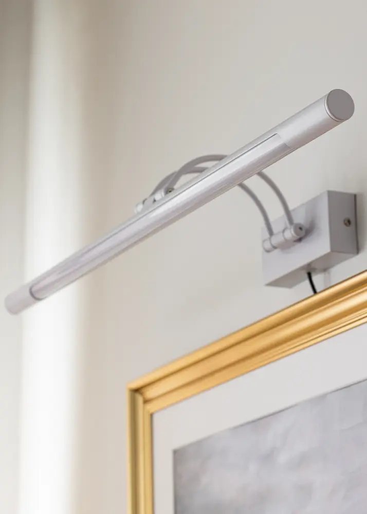 KAILA Lumos Gleznu apgaismojums 68 cm - Balts