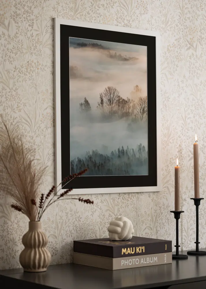 Rāmis Trendline Balts 55x70 cm - Paspartū Melns 43,2x61 cm (A2+)