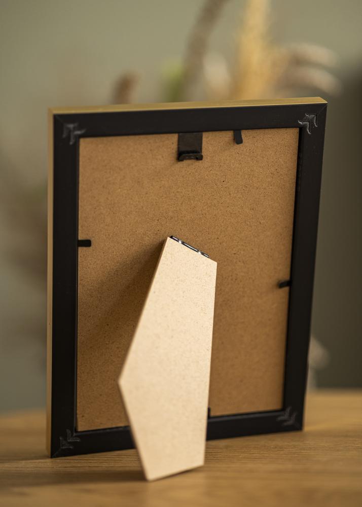 Rāmis Gala Zelta 18x24 cm - Paspartū Balts 13x18 cm