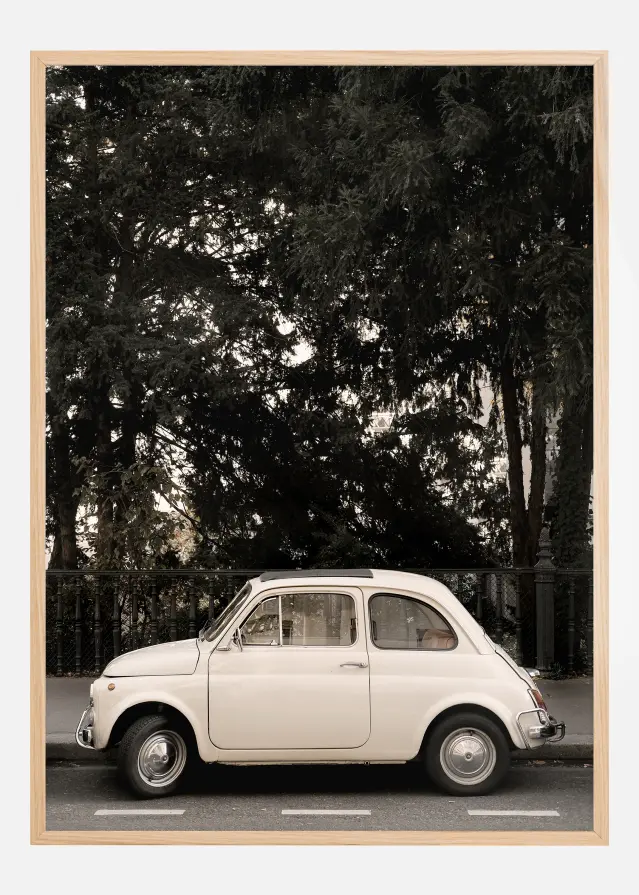 Little Car in Paris Plakāts