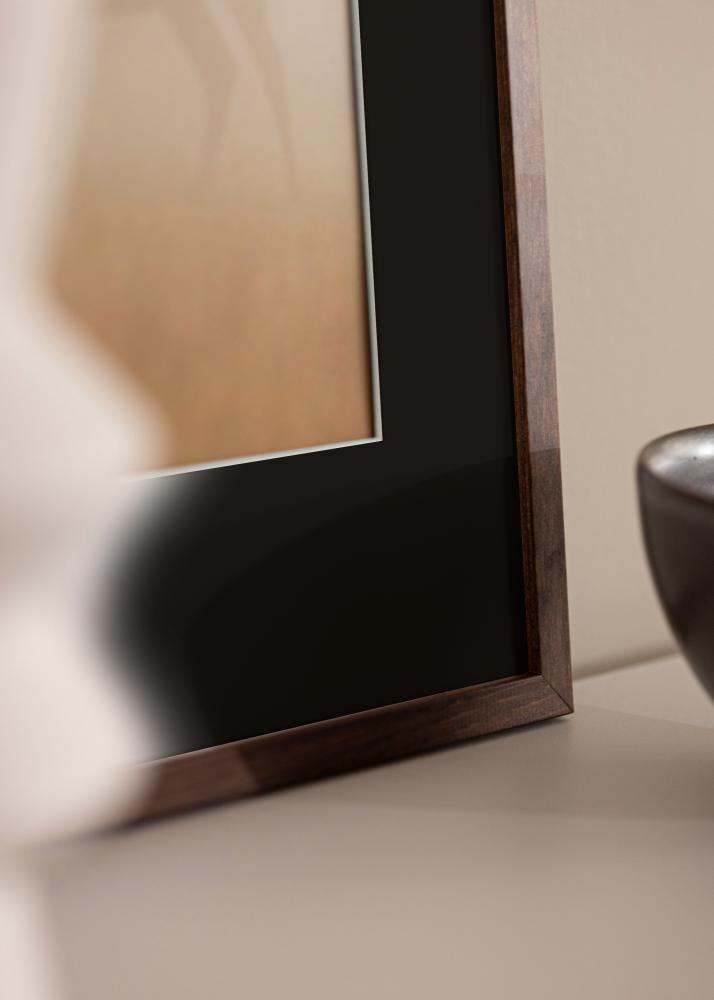 Rāmis Galant Valrieksts 50x70 cm - Paspartū Melns 33x56 cm