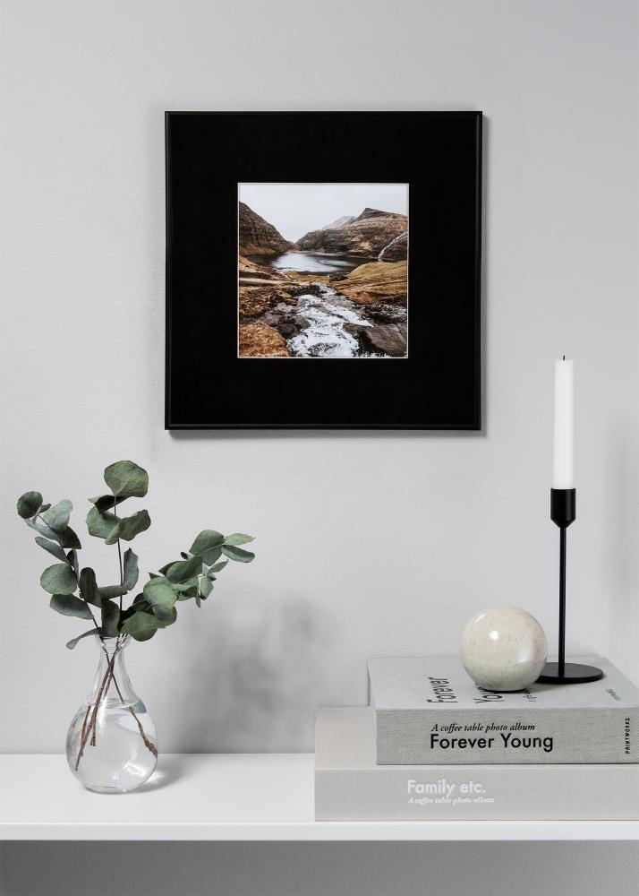 Paspartū XL Melns Balta krāsota maliņa 25x35 cm (14x19)