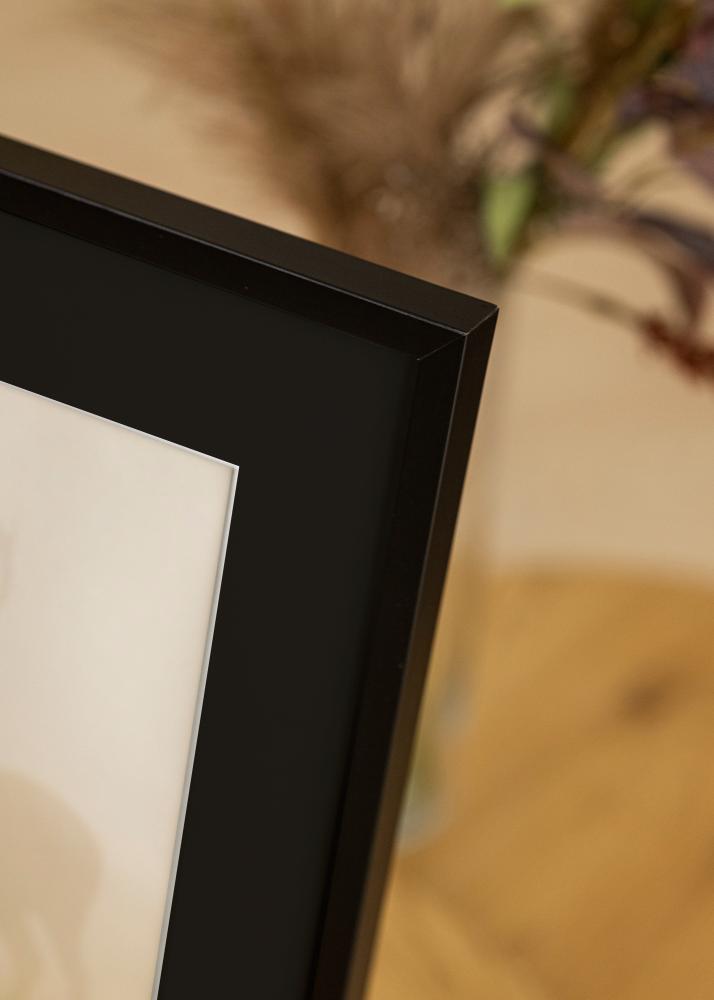 Rāmis E-Line Melns 30x40 cm - Paspartū Melns 21x29,7 cm (A4)