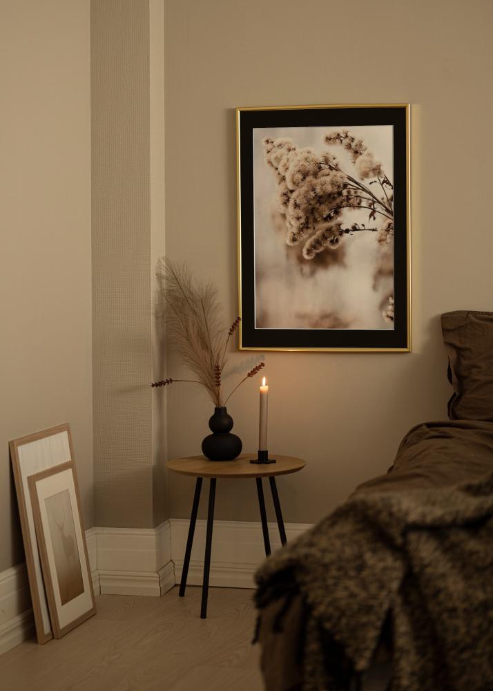 Rāmis Victoria Zelta 50x70 cm - Paspartū Melns 33x56 cm