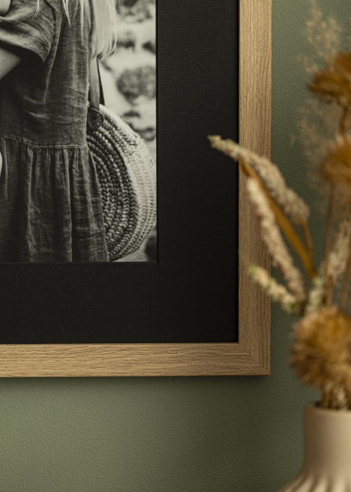 Paspartū Melns Melna krāsota maliņa A4 21x29,7 cm (14x19,5)