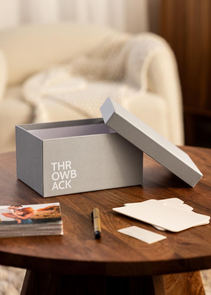 KAILA THROWBACK Foto kaste (700 bildes 10x15 cm) - Pelēka