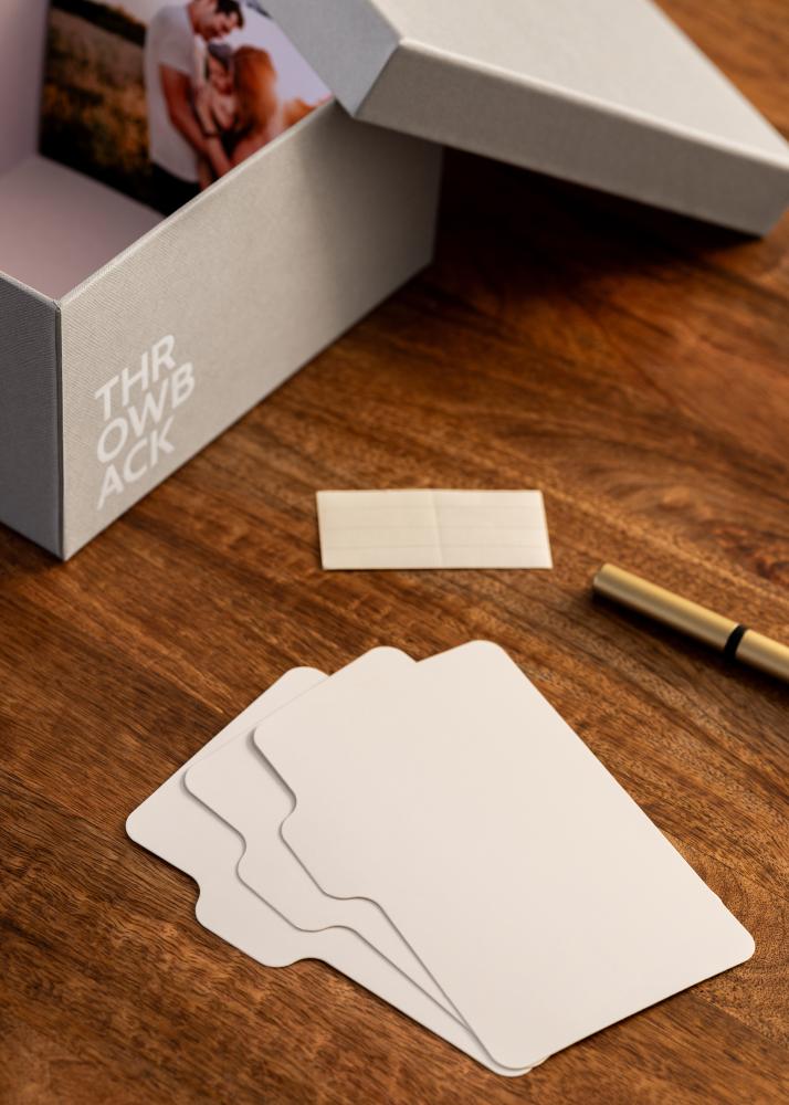 KAILA THROWBACK Foto kaste (700 bildes 10x15 cm) - Pelēka