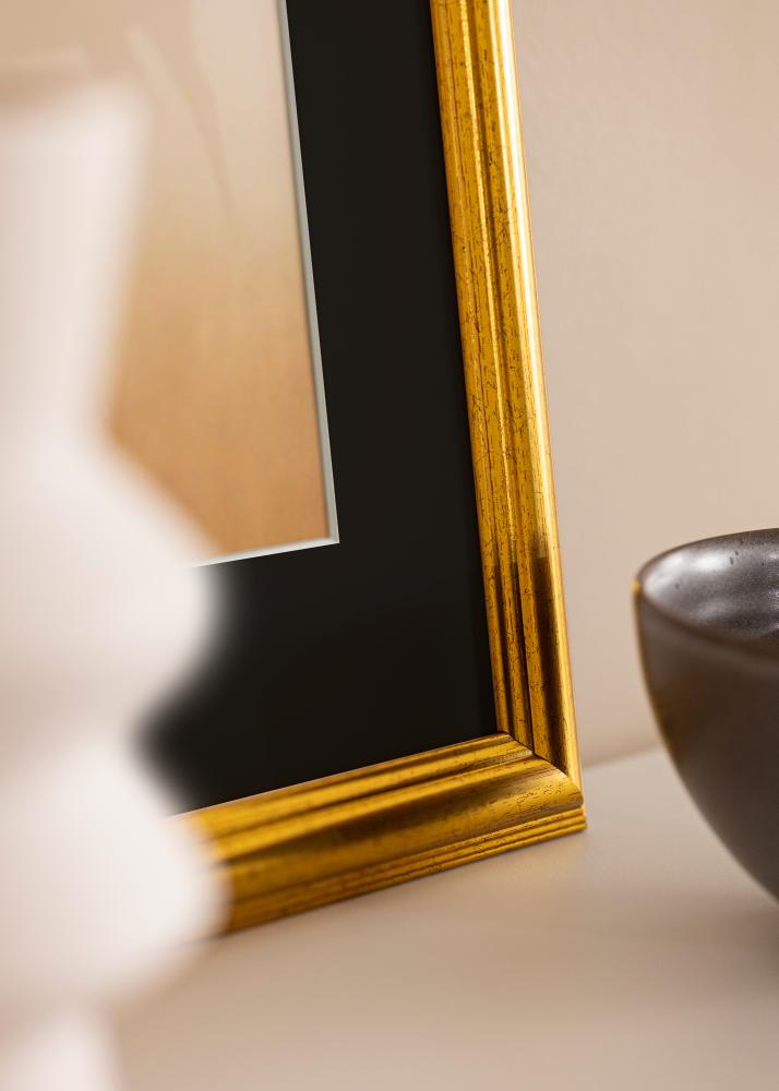 Rāmis Västkusten Zelta 32x45 cm - Paspartū Melns 25x30 cm