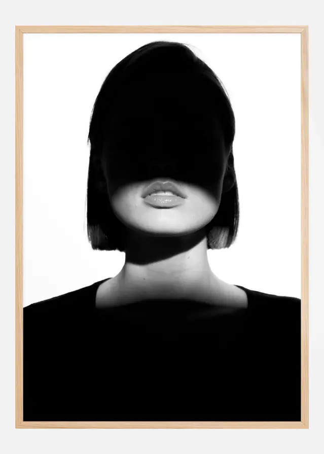 Shadow on my eyes Plakāts