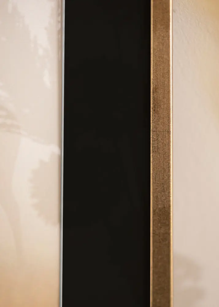 Rāmis Galant Zelta 50x70 cm - Paspartū Melns 42x59,4 cm (A2)
