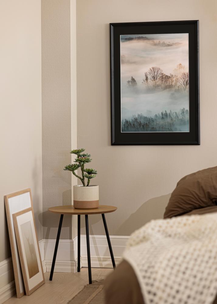 Rāmis Siljan Melns 70x90 cm - Paspartū Melns 60x80 cm