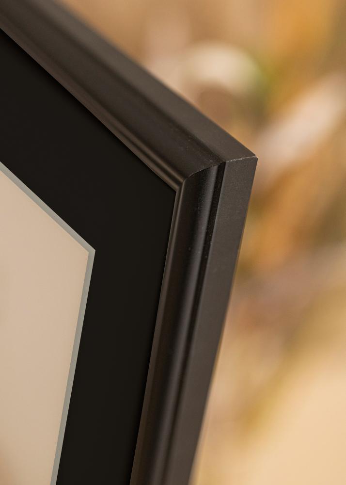 Rāmis Siljan Melns 70x90 cm - Paspartū Melns 60x80 cm