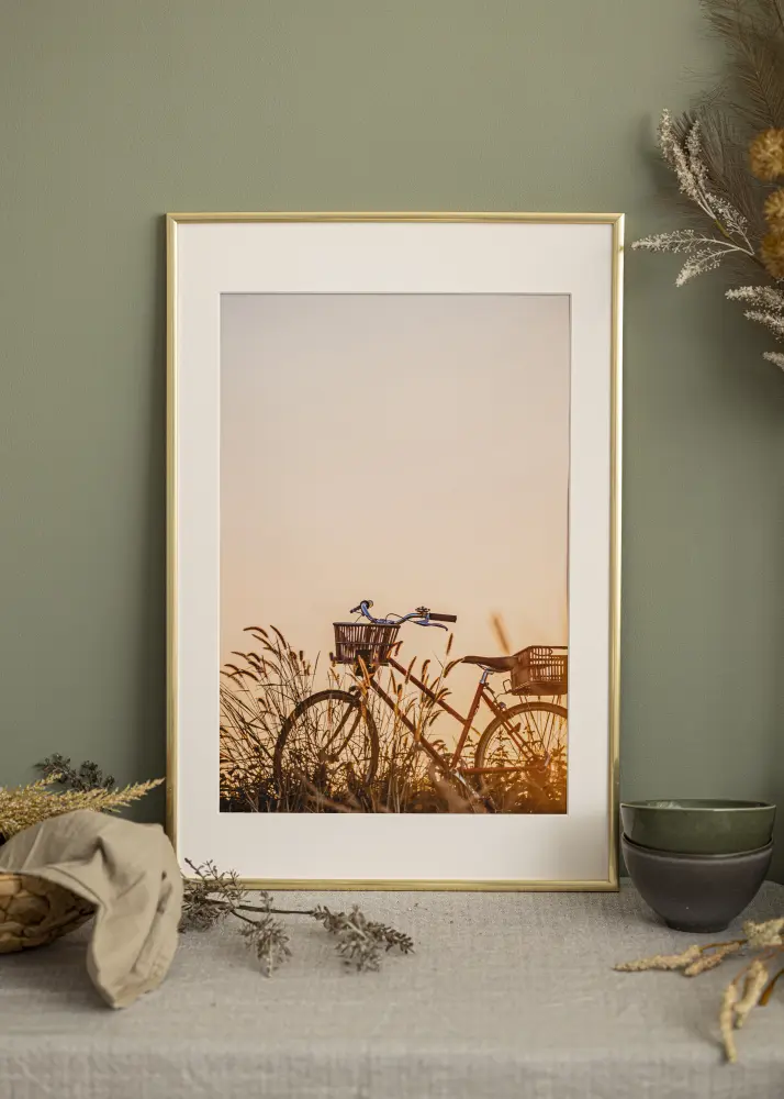 Rāmis New Lifestyle Shiny Gold 40x50 cm - Paspartū Balts 12x16 inches